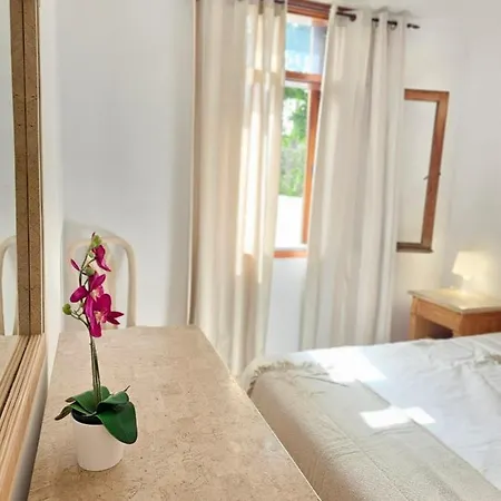 Holidays & Pool ,aircond , Americas Apartment *