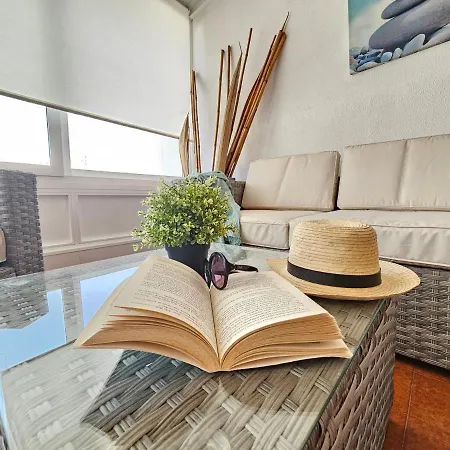New Holidays & Pool, Aircond, Playa De Americas, Tenerife Apartmán