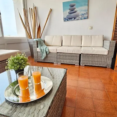 New Holidays & Pool, Aircond, Playa De Americas, Tenerife Διαμέρισμα